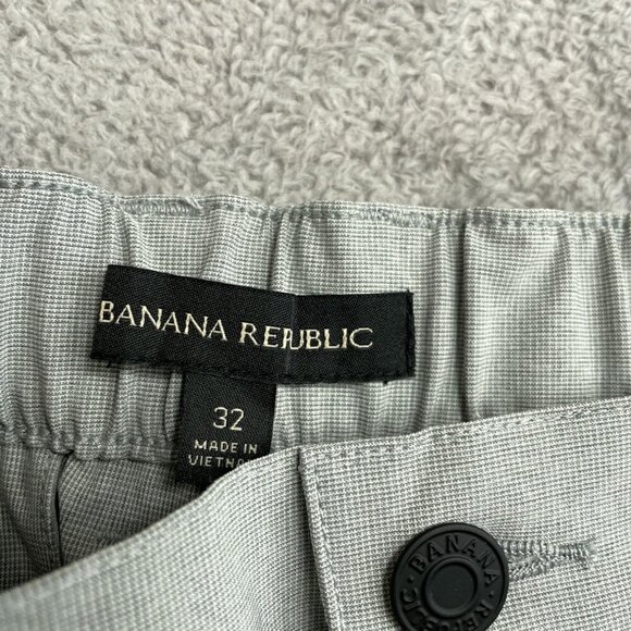NEW Banana Republic Men's 32 Comfort Flat Front Shorts Gray Stretch - Picture 5 of 8